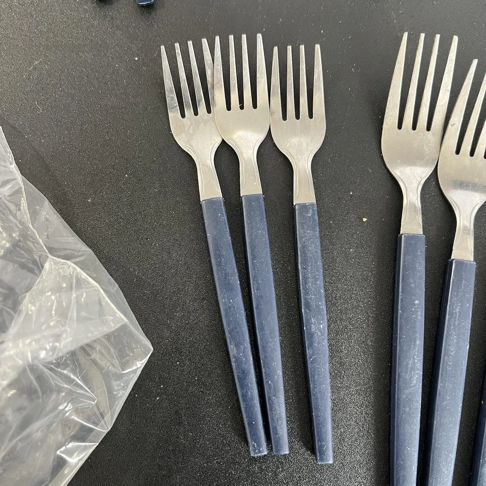 37pc Navy Blue Tapered Handle Flatware Set Stainless Steel MCM Style Silverware‎